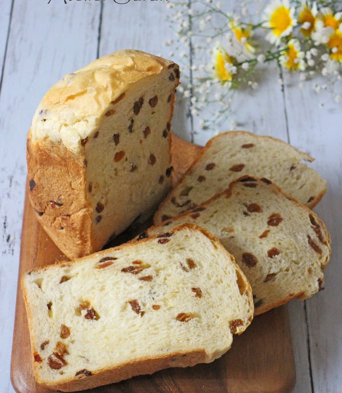 Hb♪贅沢な専門店の味！レーズン食パン by ｱﾄﾘｴ沙羅 【クックパッド