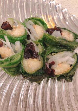 見た目も華やか！焼きナスのレタス包み-レシピのメイン写真