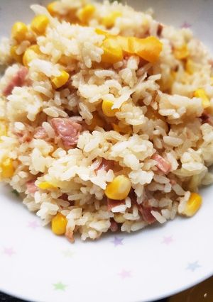 ベーコンパプリカコーンイエローチャーハン-レシピのメイン写真
