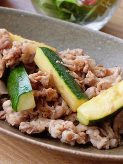 さっぱり♪豚肉とズッキーニの香味だれ-レシピのメイン写真