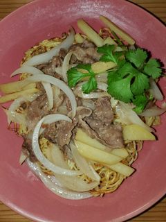 牛肉と玉ねぎとじゃがいもの焼きそば-レシピのメイン写真