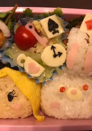 41キャラ弁　不思議の国のアリスの世界-レシピのメイン写真