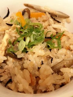 〇ゴボウとひじきとツナの炊き込みご飯〇-レシピのメイン写真