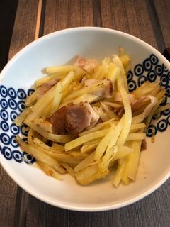 ☆小ネタ☆じゃがいもとベーコン炒め-レシピのメイン写真