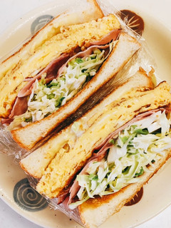 千切りキャベツと厚焼き玉子のサンドイッチ-レシピのメイン写真