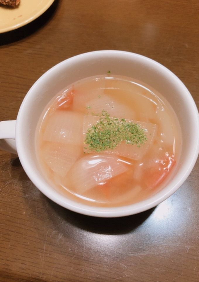 新玉ねぎとトマトのスープ-レシピのメイン写真