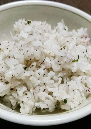 しらすとゆかりの炊き込みご飯-レシピのメイン写真
