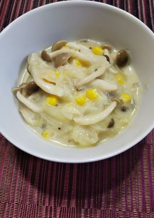 簡単ヘルシー♪胸肉ときのこのクリーム煮-レシピのメイン写真
