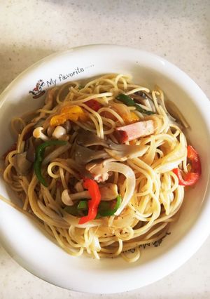 時短:きのことベーコンの彩りパスタ-レシピのメイン写真
