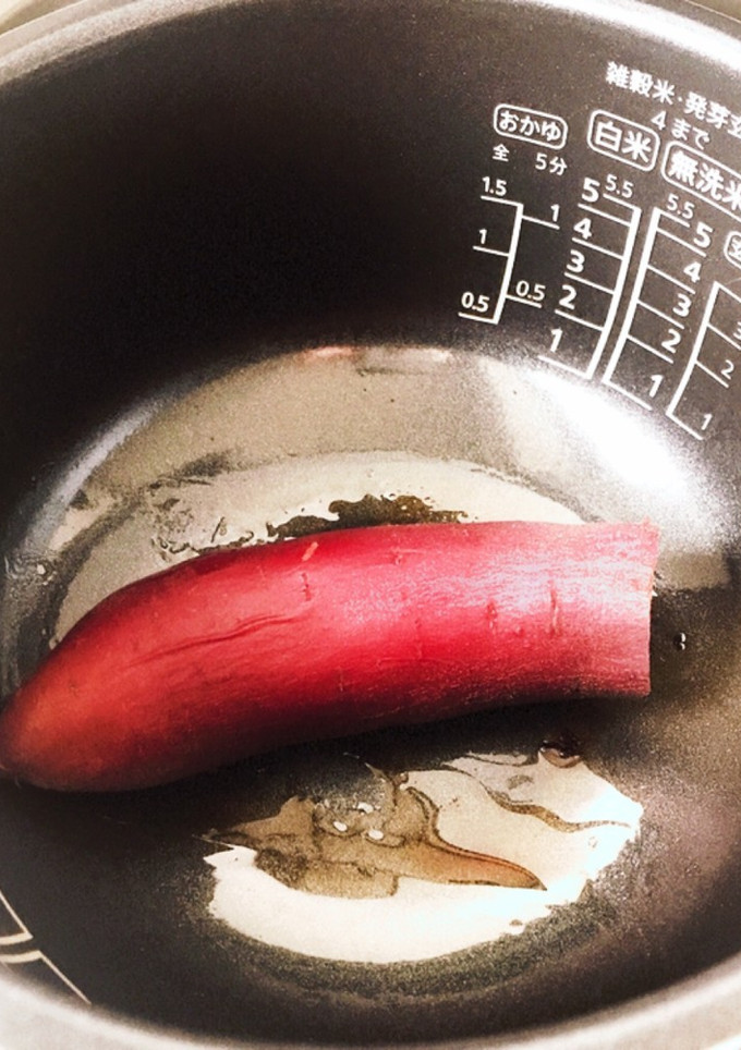 炊飯器で簡単！蜜たっぷり焼き芋-レシピのメイン写真