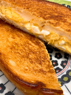 食パンで簡単☆たまごサラダの三角揚げ-レシピのメイン写真