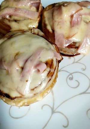 玉ねぎステーキハムチーズのせ-レシピのメイン写真
