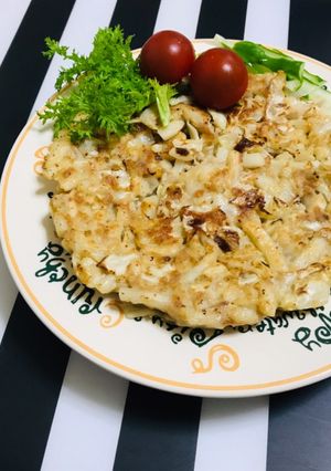 見た目はお好み焼き？ 簡単 うどん餃子-レシピのメイン写真