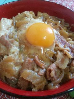 リメイク 豚すき焼き丼-レシピのメイン写真