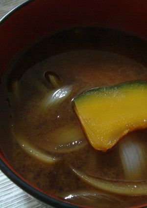 やさしく甘いお味噌汁-レシピのメイン写真
