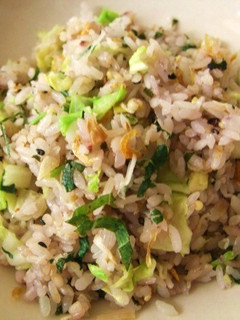 味付簡単!大葉・ゴマ・エビ薫る♪和風炒飯-レシピのメイン写真