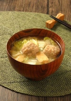 白菜と肉団子のみそ汁-レシピのメイン写真
