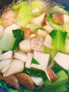 青梗菜と春雨の鶏団子スープ-レシピのメイン写真