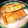 サラダチキンとコールスローのホットサンド