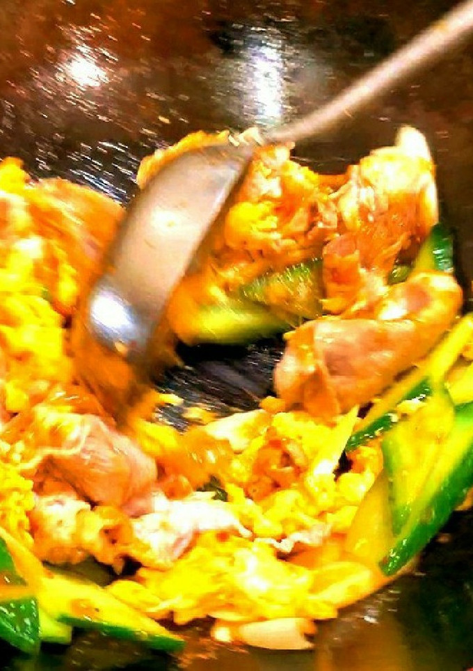 【豚こまと胡瓜と卵のピリ辛中華炒め】-レシピのメイン写真