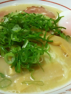 牛乳で豚骨醤油ラーメン-レシピのメイン写真