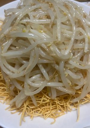 俺流！やみつきモヤシのパリパリ麺和え-レシピのメイン写真