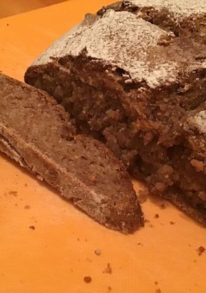 全粒粉とライ麦粉とホエイで作るパン-レシピのメイン写真