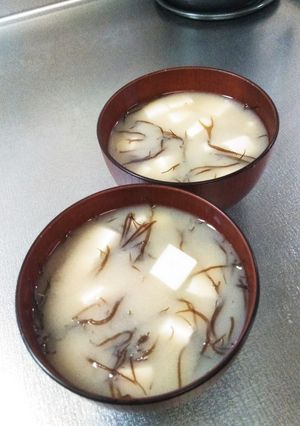 生ふのりと豆腐のお味噌汁-レシピのメイン写真