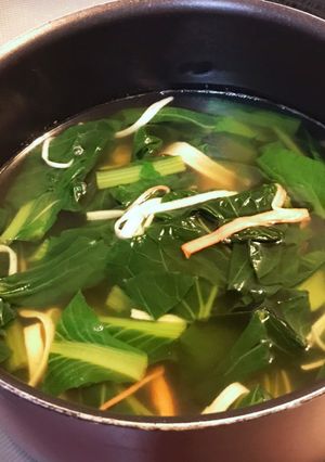 小松菜とカニカマのスープ-レシピのメイン写真