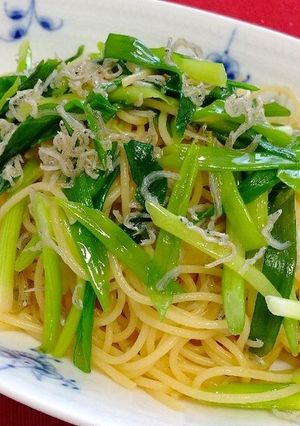 しらすとネギのめんつゆバターパスタ-レシピのメイン写真