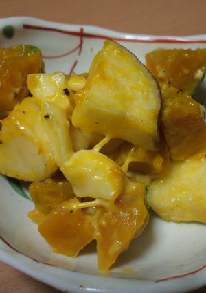 レンジで簡単♪サツマイモかぼちゃサラダ-レシピのメイン写真