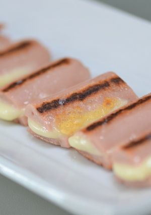 簡単☆魚肉ソーセージのチーズ挟み焼き-レシピのメイン写真