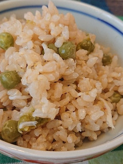 簡単❣️旬のうすい豆を土鍋で玄米ご飯-レシピのメイン写真