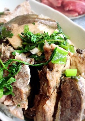 ブリのアラの春菊煮-レシピのメイン写真