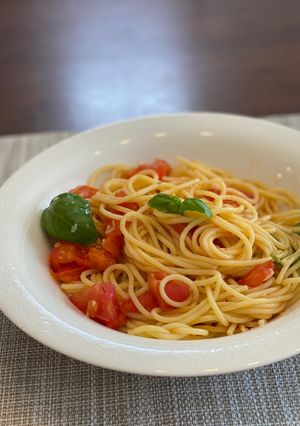 シンプル美味しい♪トマトとバジルのパスタ-レシピのメイン写真
