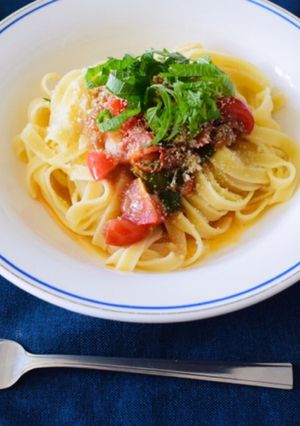 レンジ2回でできる超簡単トマト大葉パスタ-レシピのメイン写真
