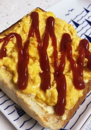 スクランブルエッグトースト-レシピのメイン写真