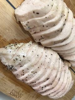 簡単 しっとり 鶏ハム-レシピのメイン写真