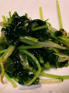 格安!簡単!絶品!★もやし豆苗炒め-レシピのメイン写真