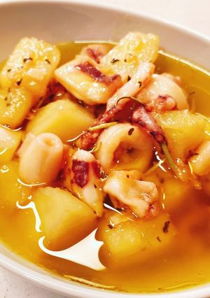イカとポテトのアヒージョ-レシピのメイン写真