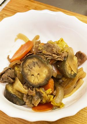 牛肉とたっぷり野菜のすき焼き風炒め-レシピのメイン写真