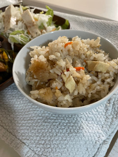 子供達大喜び!ごぼうの炊き込みご飯-レシピのメイン写真