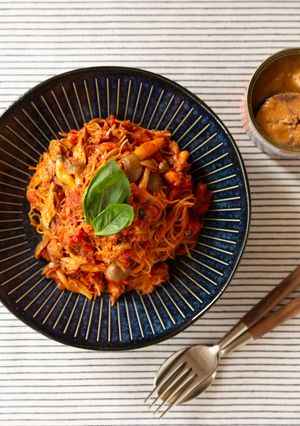レンジで簡単☆サバ味噌缶のトマトビーフン-レシピのメイン写真