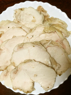 炊飯器(マルチ調理機能)でサラダチキン-レシピのメイン写真