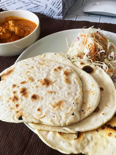 簡単チキンカレーとチャパティ-レシピのメイン写真
