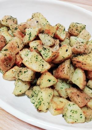 超簡単！箸が止まらない☆コロコロポテト☆-レシピのメイン写真