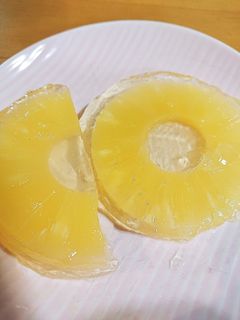 アガー使用のパイナップル缶まるごとゼリー-レシピのメイン写真