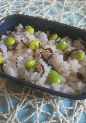 白だしで簡単 塩昆布枝豆ご飯-レシピのメイン写真