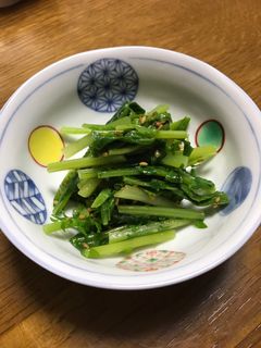 大根葉のナムル〜塩とごま油とゴマ-レシピのメイン写真