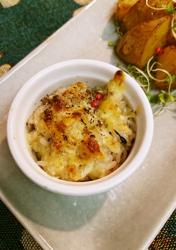 『うちのごはん』を使ったチーズ焼き飯-レシピのメイン写真